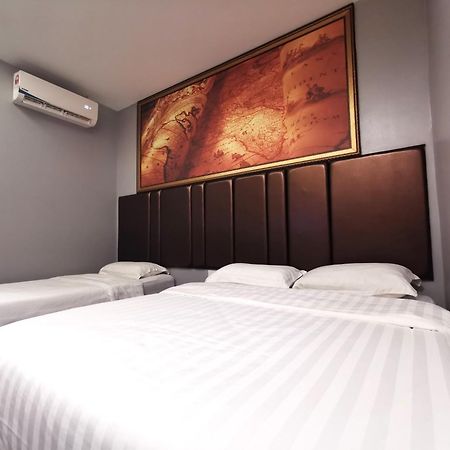Zenz Hotel Kulai Ngoại thất bức ảnh