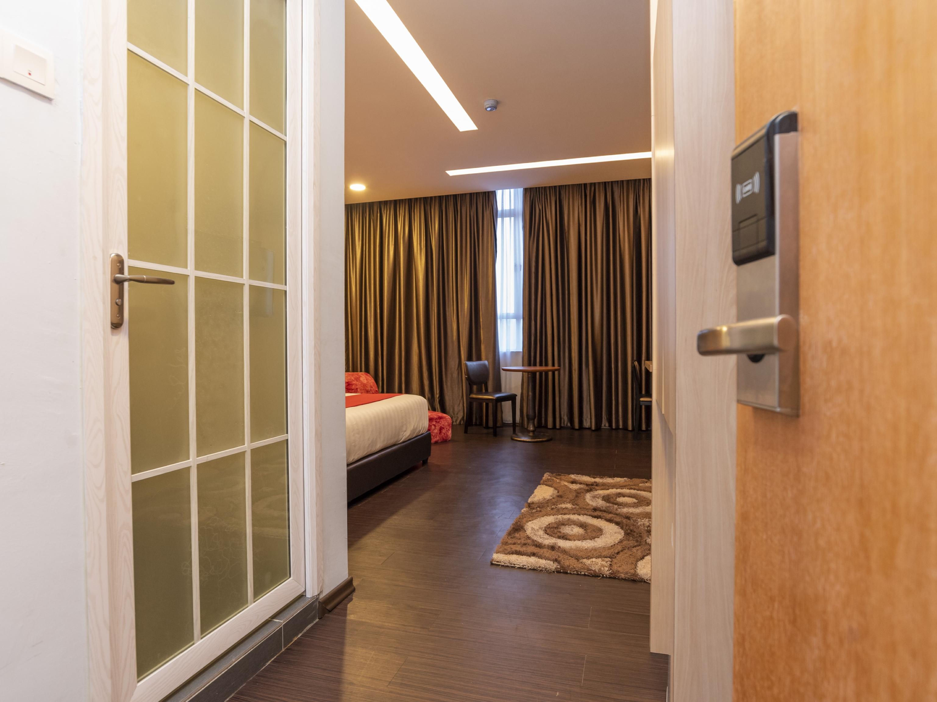 Zenz Hotel Kulai Ngoại thất bức ảnh