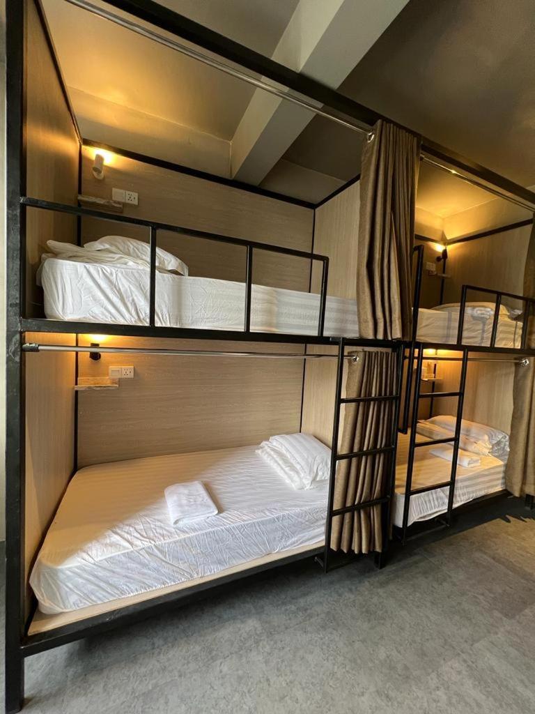 Zenz Hotel Kulai Ngoại thất bức ảnh