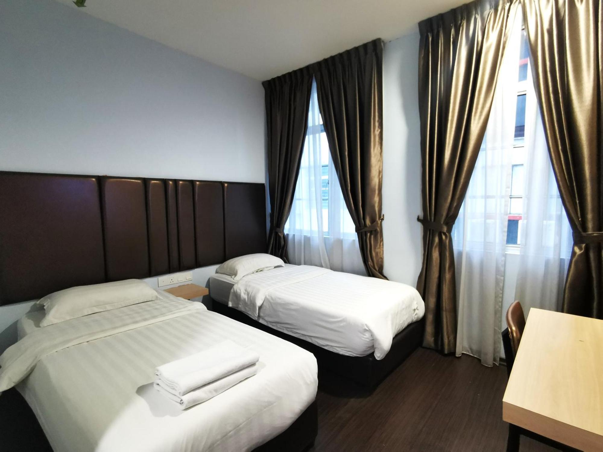 Zenz Hotel Kulai Ngoại thất bức ảnh