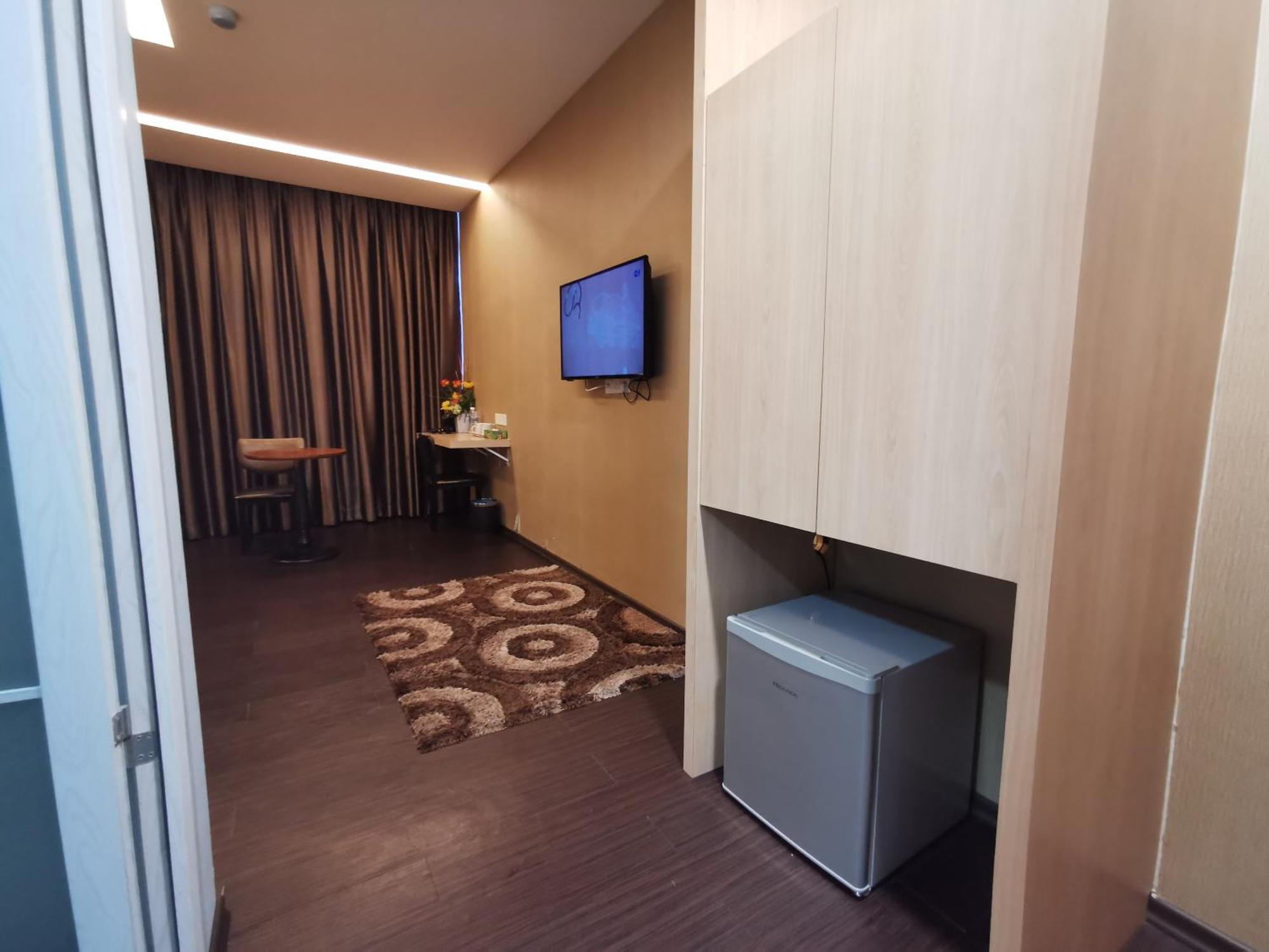 Zenz Hotel Kulai Ngoại thất bức ảnh